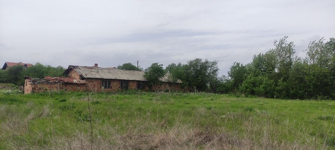 Продавам къща с Средец,обл Стара Загора