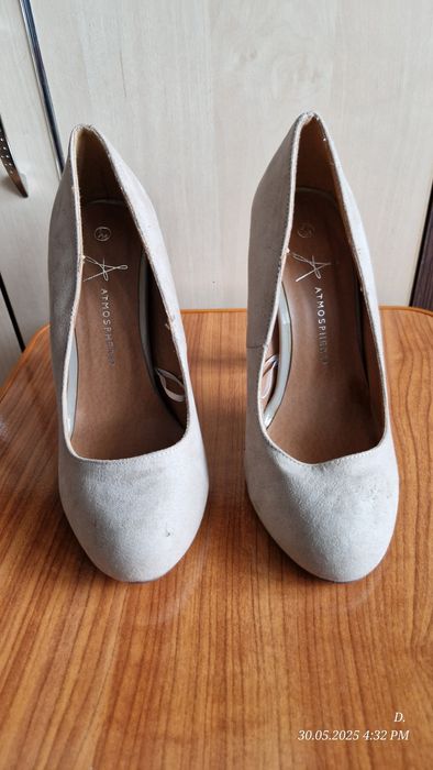 Pantofi noi  numărul 35