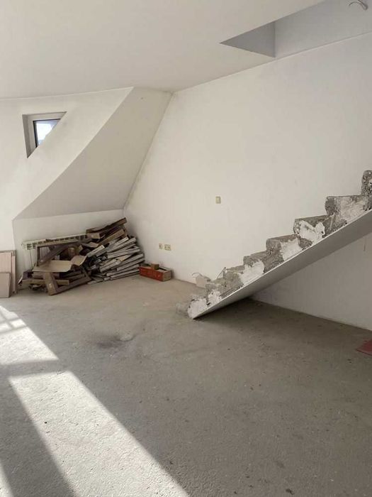 Продава се Мезонет в София, Манастирски ливади - 219 кв.м за 1827 €/кв.м - Снимка #1