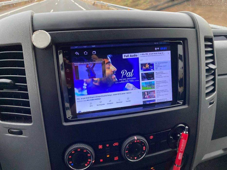 Reducere - Navigatie Android VW Krafter Mercedes Sprinter Vito Viano