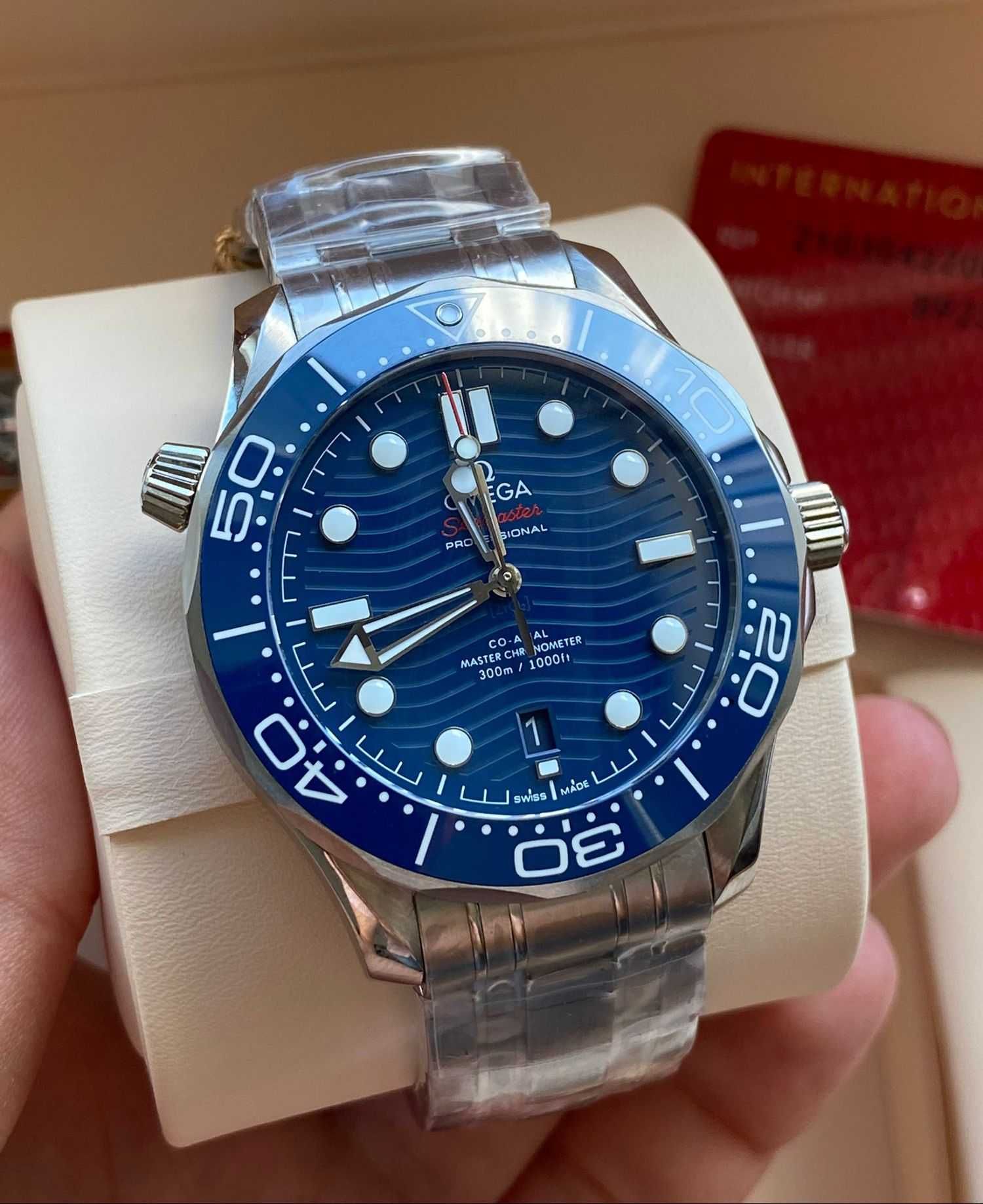 Omega Seamaster Diver 300m CO-Axial Master Chronometer 42 mm Blue Dial