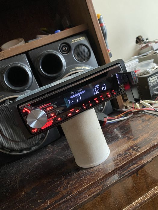 Pioneer deh-3900bt - BLUETOOTH USB Aux сд cd плеър за кола авто радио