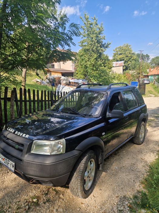 Vând Land Rover Freelander td4