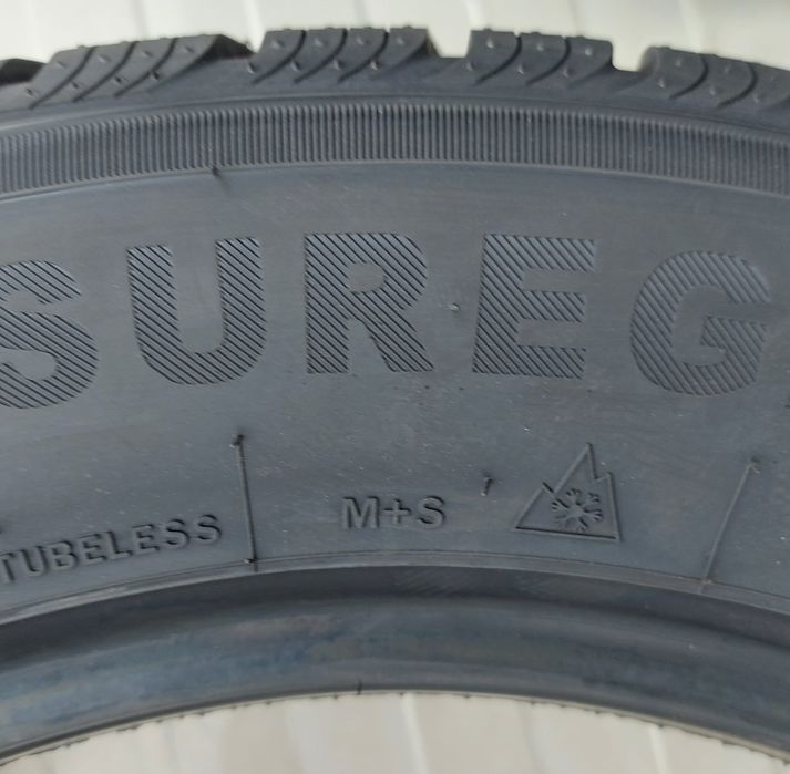 245/50 R18, 104W, GRIPMAX, Suregrip A/S XL, Anvelope mixte M+S