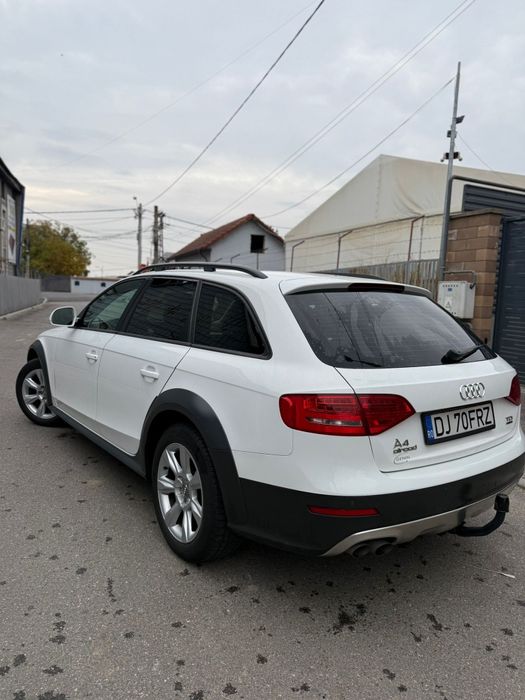 Audi a4 allroad 2011