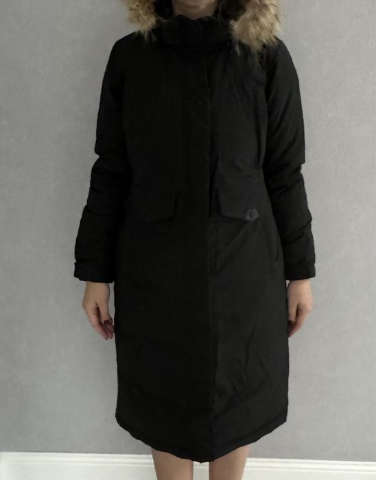 Продам женский пуховик!