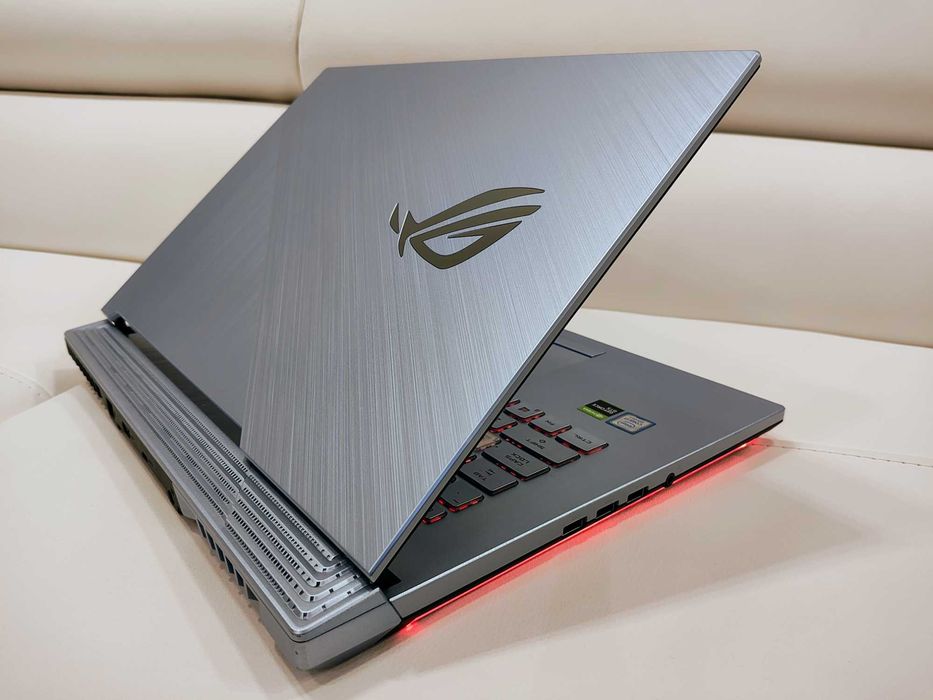 Laptop gaming Asus Strix nou, intel core i7 ,NVIDIA GeForce, ram 16 gb