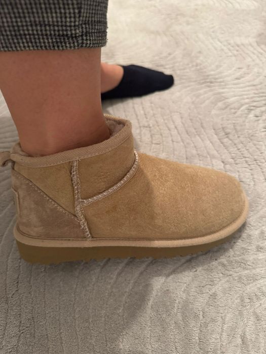 Оригинални ботуши UGG