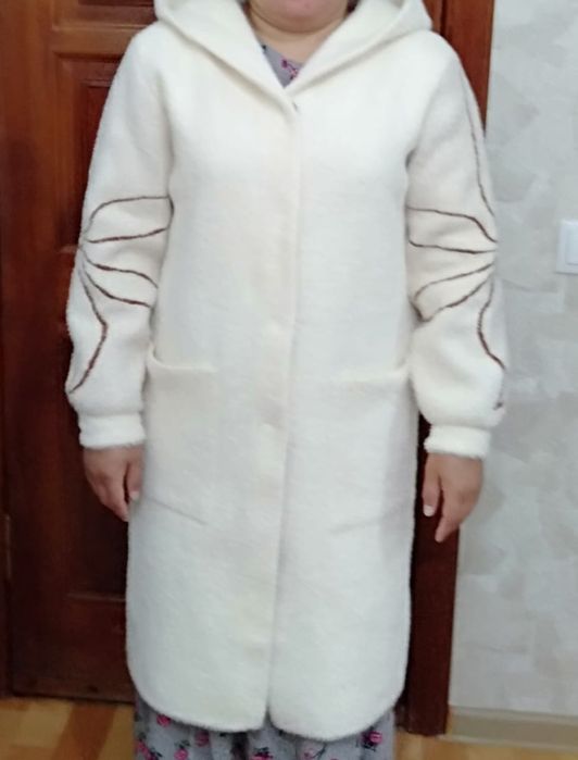 Продам  альпаку женскую