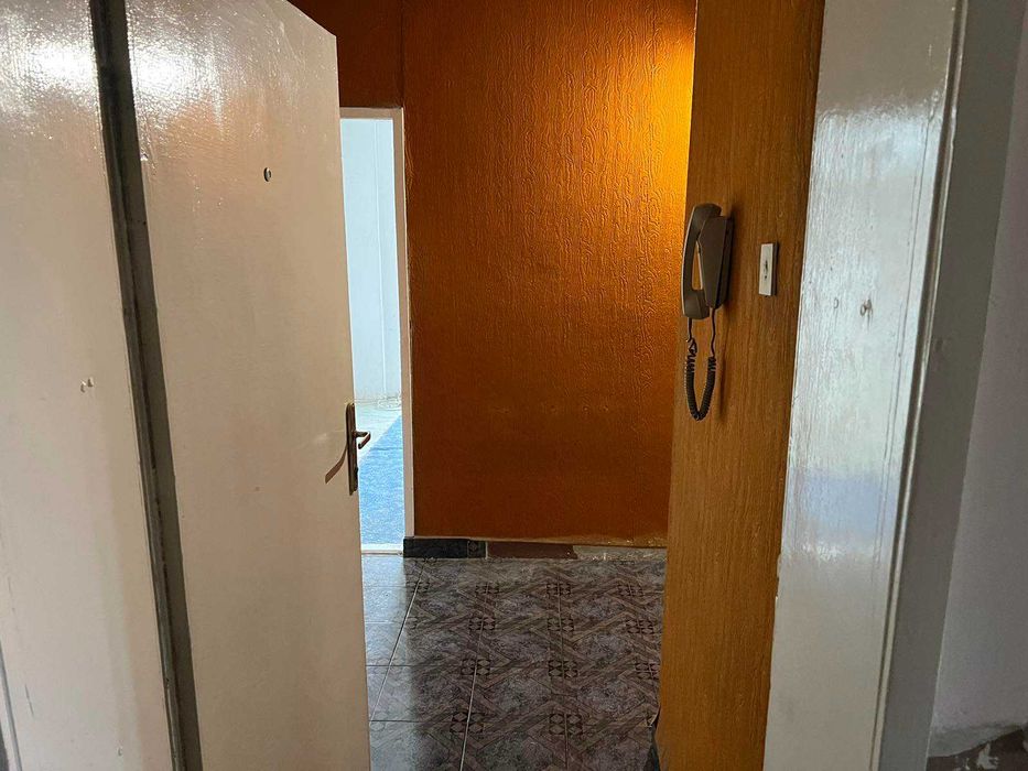 Продава се Тристаен апартамент в Велико Търново, Колю Фичето - 75 кв.м за 1600 €/кв.м - Снимка #3