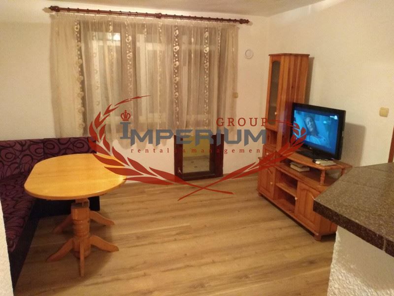 Дава се под наем Двустаен апартамент в Варна, Трошево - 60 кв.м за 306 € - Снимка #1