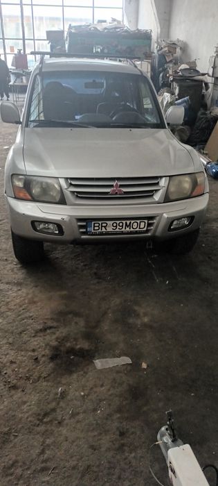 Vand Mitsubishi Pajero