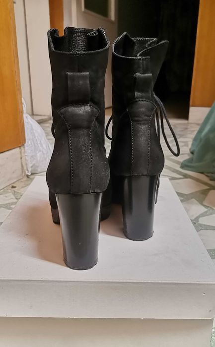 Дамски обувки от естествена кожа на ток, 37 номер