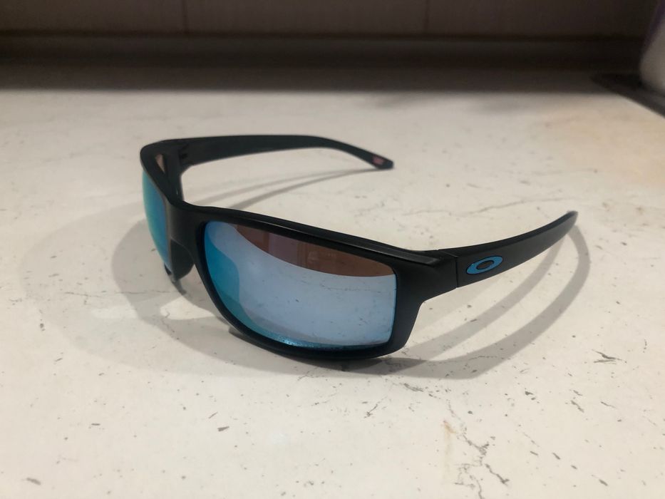 Мъжки Слънчеви очила Oakley Gibston  Prizm Polarized