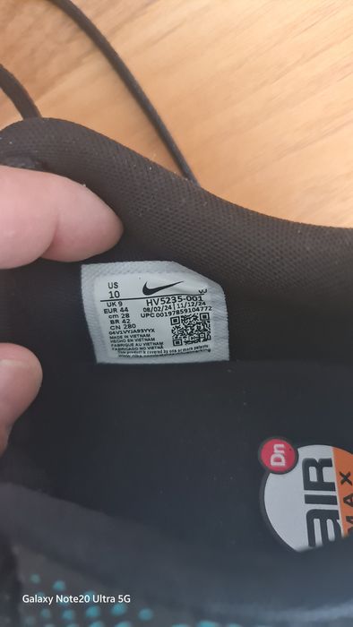 Чисто нови маратонки Nike от Италия