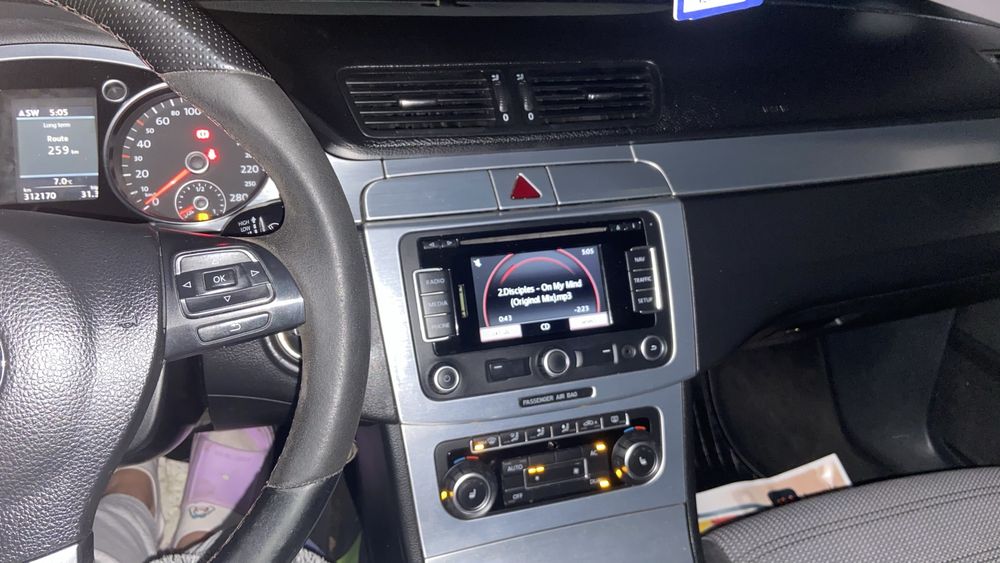 Vand urgent passat CC an 2009 2.0 tdi