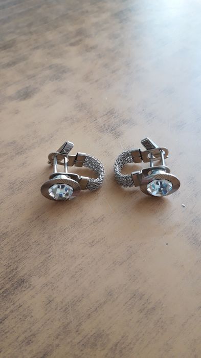 Мужские запонки.