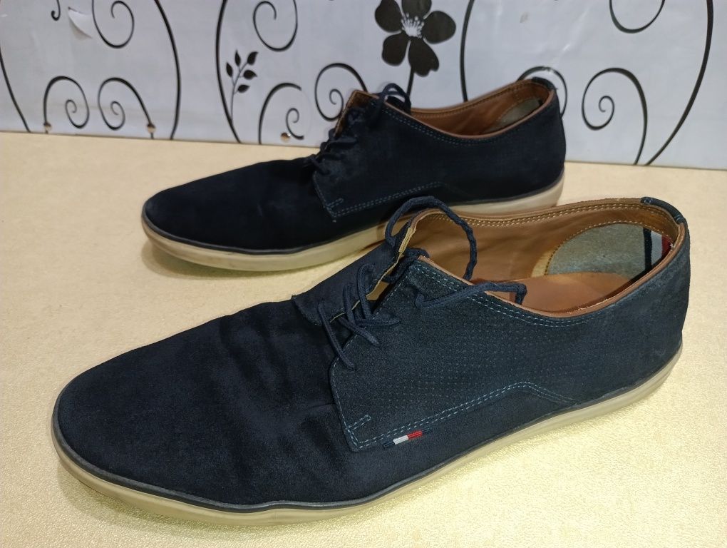 Tommy Hilfiger кожени N 44- 27 лв