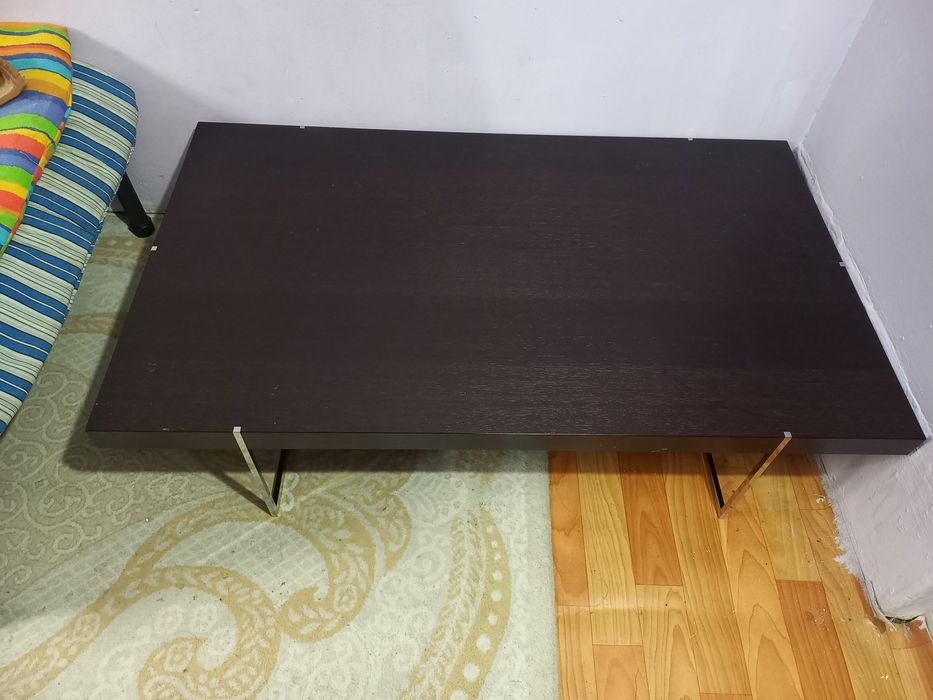 Продам журнальный столик