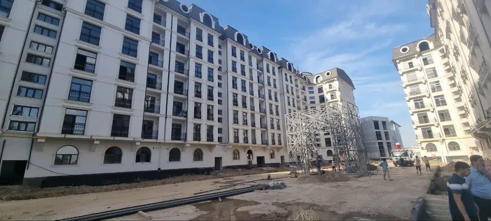 Янги уйлар Яккасарай жк LAFAYETTE Ш.Руставели Коробка 2-хона 45 м2