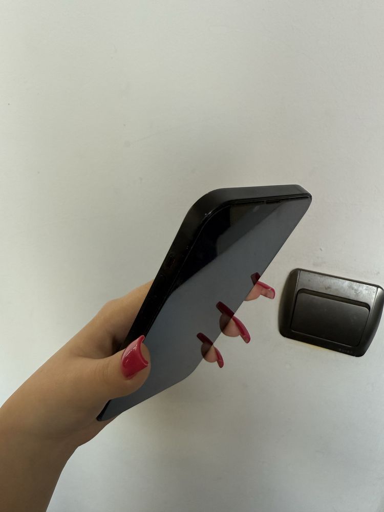 ТОП - IPHONE 14 PLUS + оригинално зарядно + протектор + кейс