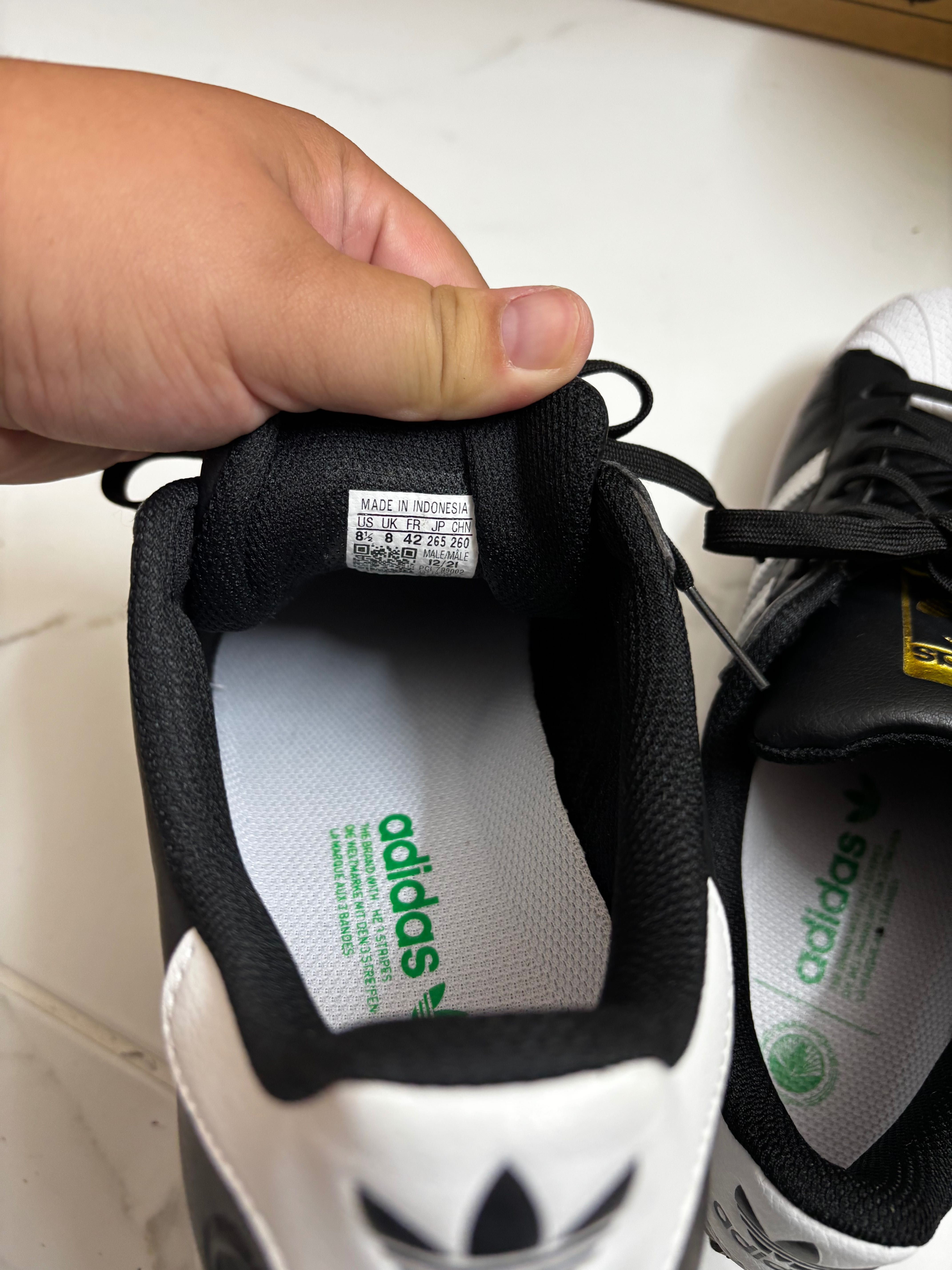 Обувки Adidas Superstar
