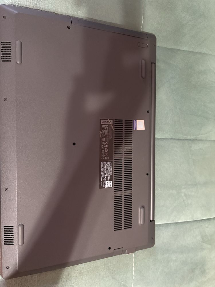 Lenovo V330-15IKB(2022г)