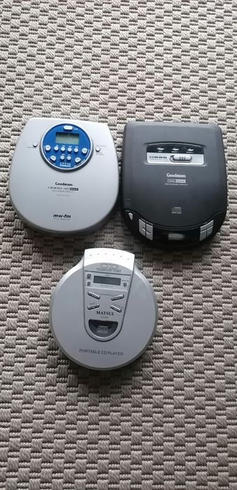 Cd player portabil și walkman defecte