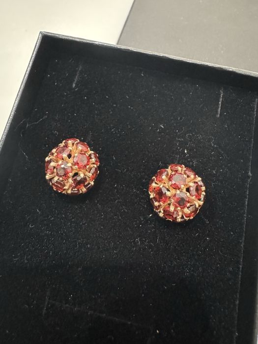 Серьги золотые 585 камень гранат