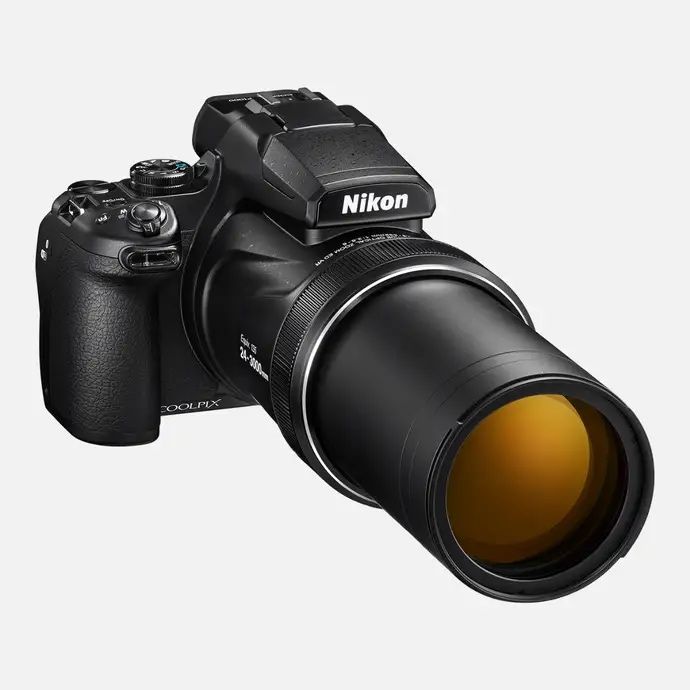 Nikon p1000 bonus (plus shtativ) & sumka