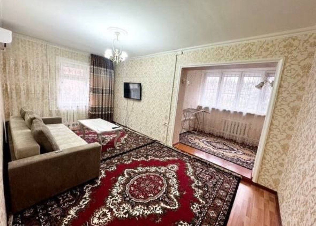 Чиланзар 11 квартал, 77 серия 2*2*4 с балконом 2х6 продаётся СрОчНо
