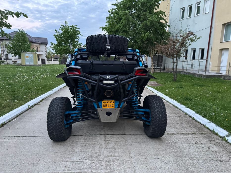 Vand Can Am Maverick X3 Turbo cu multe optiuni