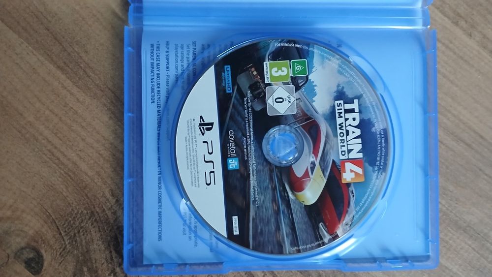 Playstation 5 Slim с 4 игри