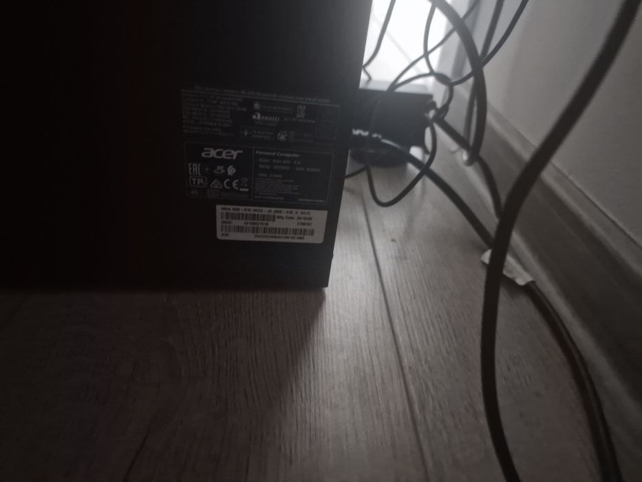 Vand/schimb Pc gaming