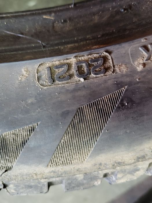 2 anvelope 245 45 R 18 Bridgestone All Season M + S