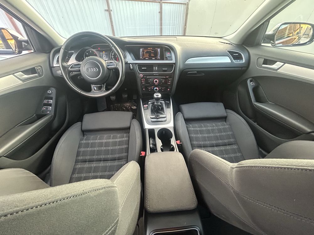 Vand audi A4 B8.5, an fab.2012