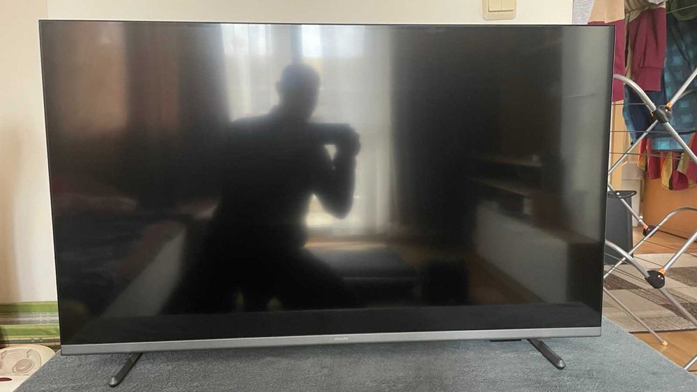 Телевизор Philips LED 43PUS7608