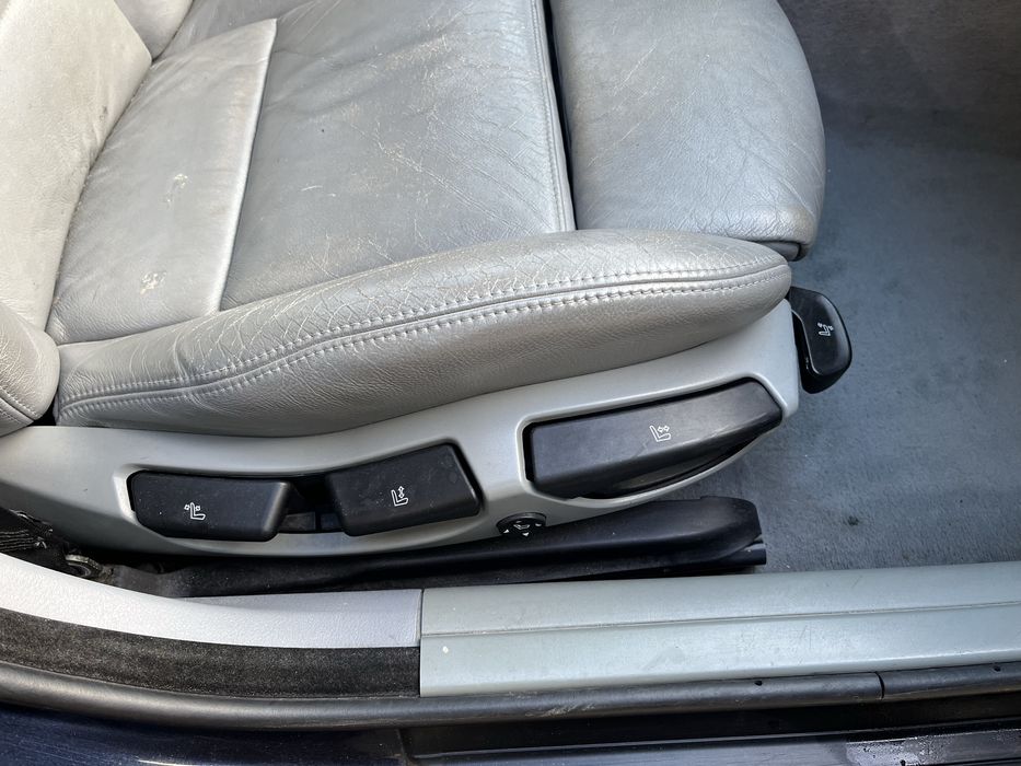 Кожени седалки тип Рекаро за BMW E46 Комби (с подгрев и надуване)