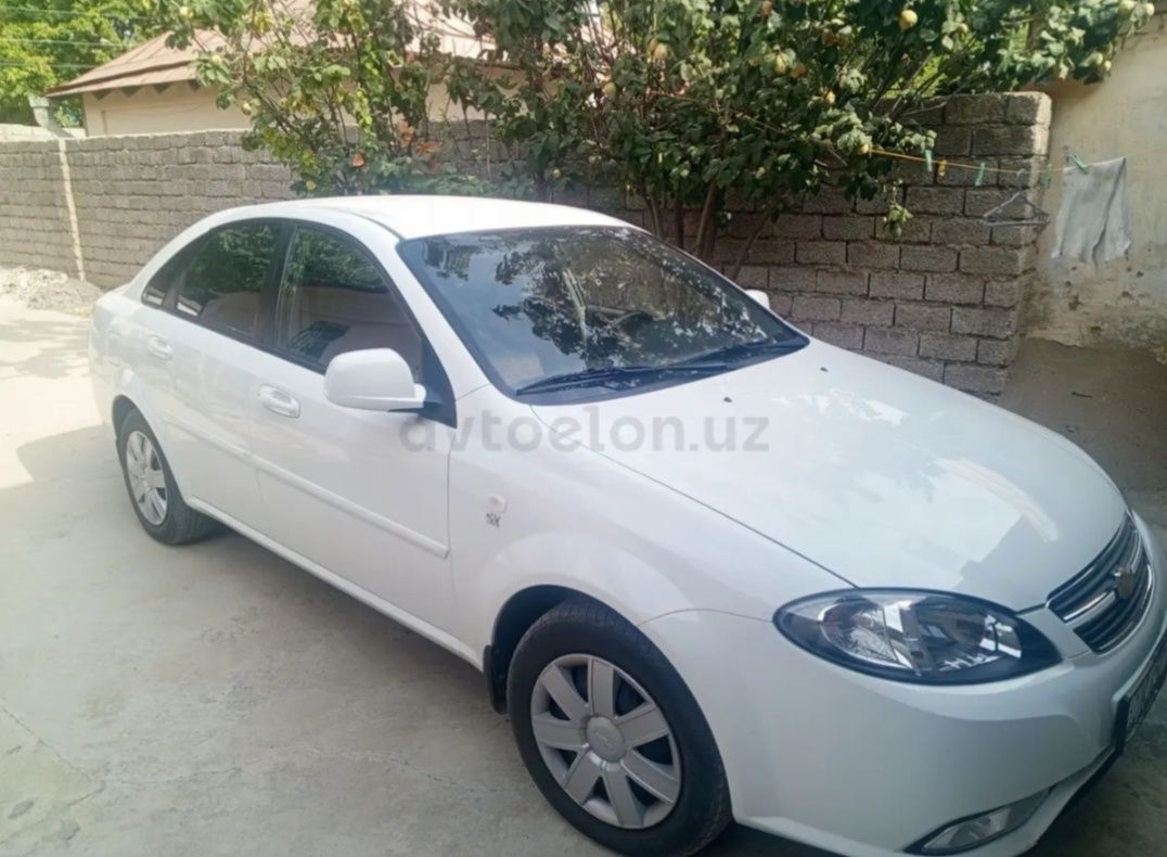 Jentra 2022 probeg 40.000. Gaz-benzin