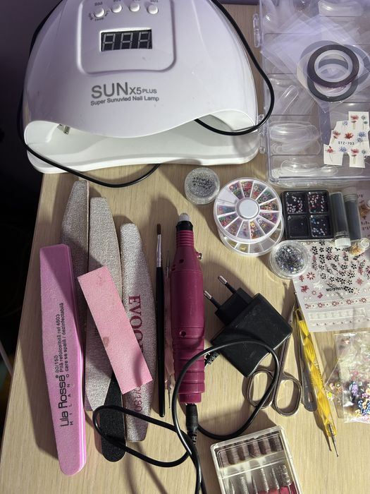 Set / Kit de manichiura