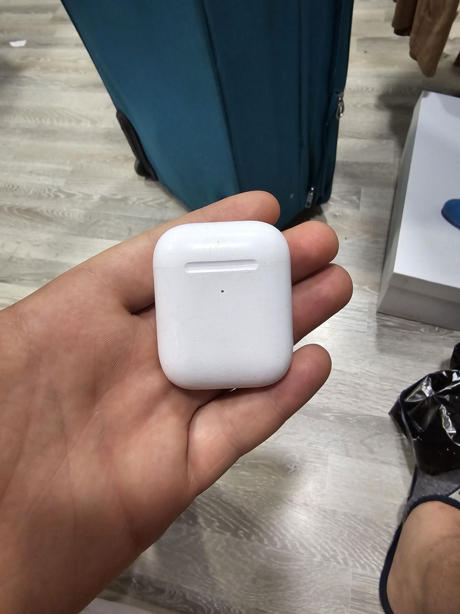 Apple airpords 2