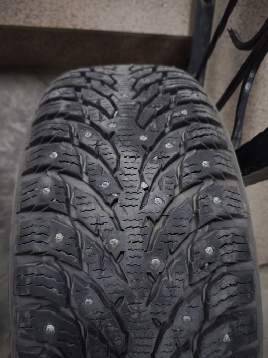 235/60/R17 шины Nokian Hakappelita 9 SUV