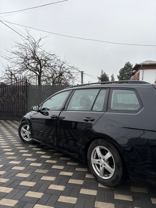 Vând golf 7 1.6 DSG