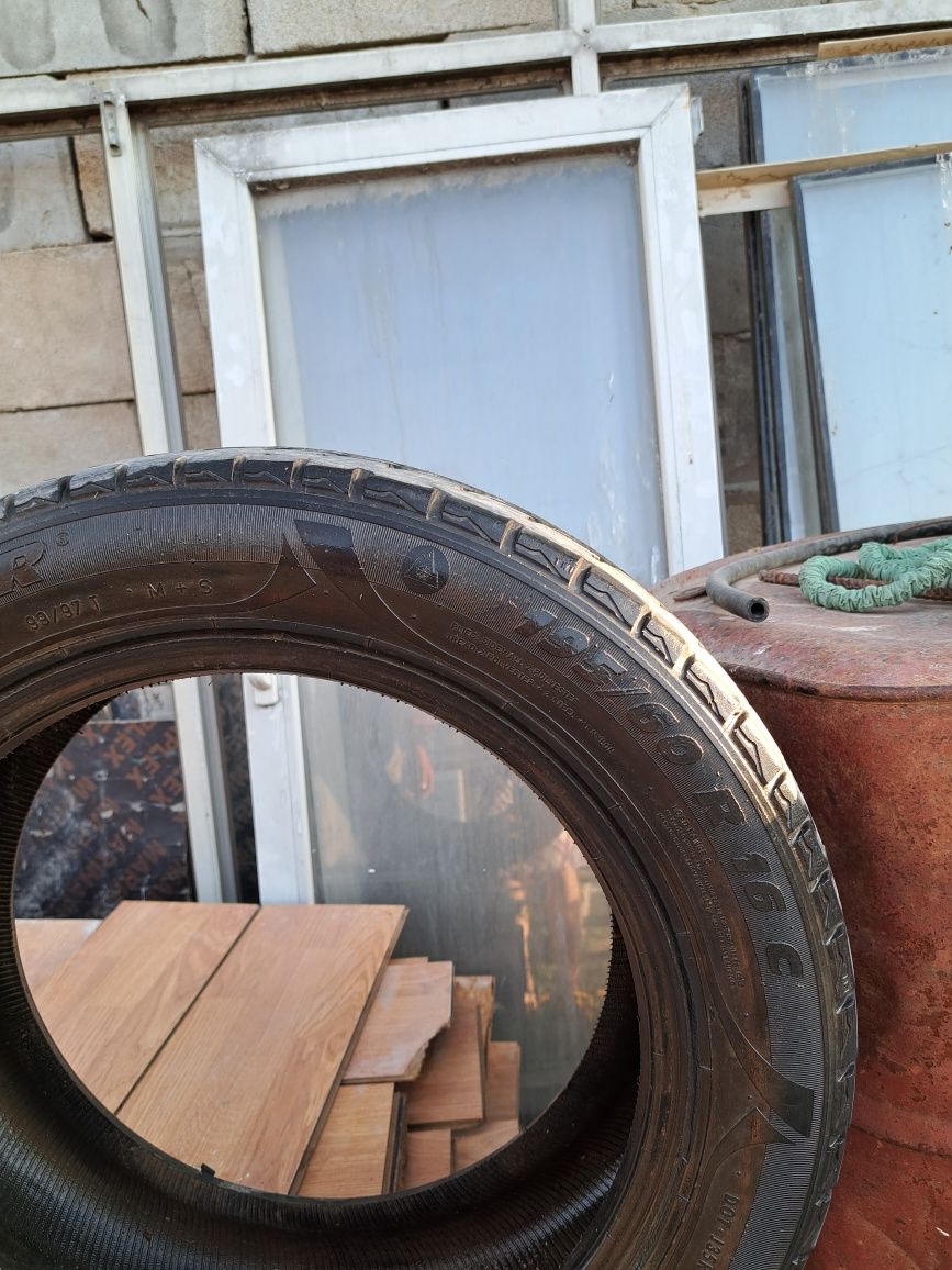 Авторезина 195/60R 16 C