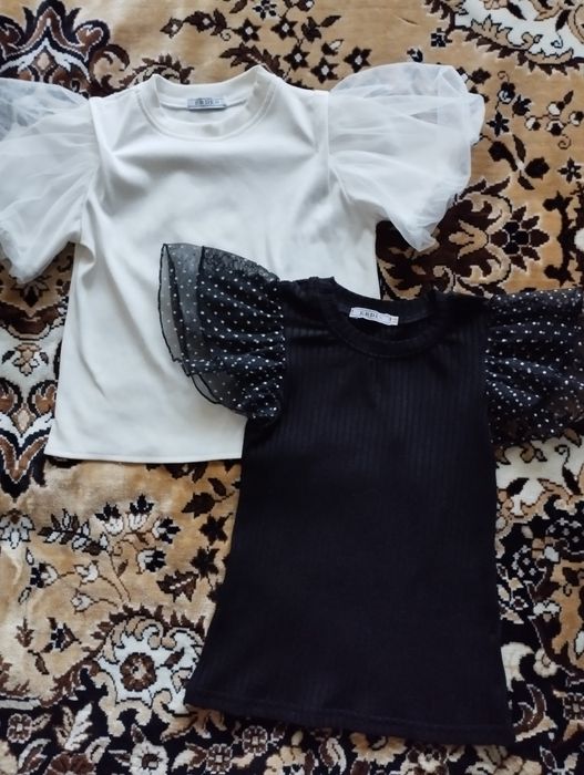 Продам футболки р 134 на 7-9 лет