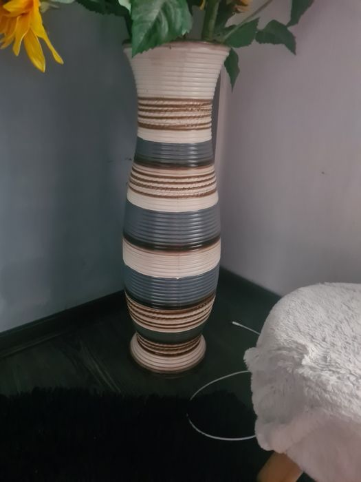 Vand vază decorativă   60 cm la 100 lei Timișoara