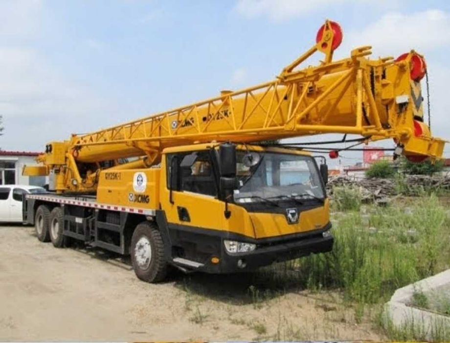 Услуги автокрана 25 тонн К5, 42 метра, от аренда крана Алматы