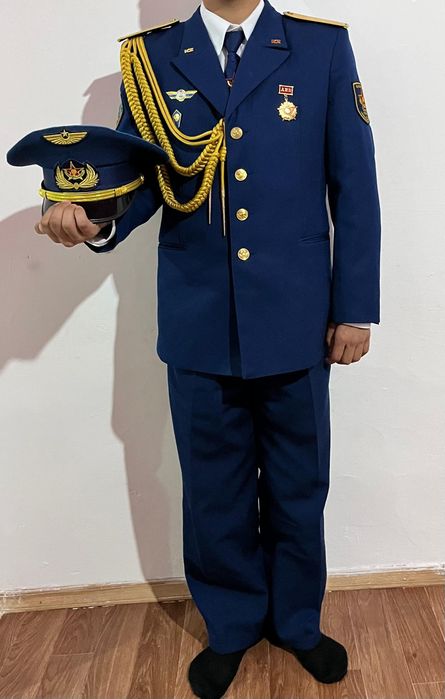 Военная парадная форма