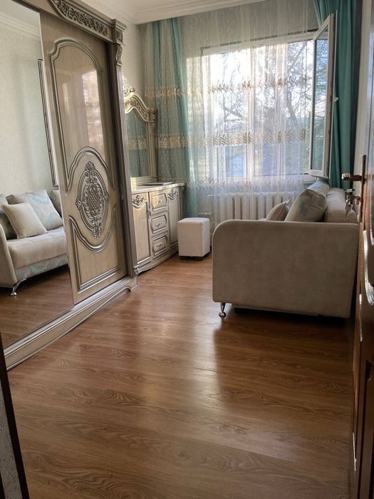 Продажа 3 ком квартира около Мега планет