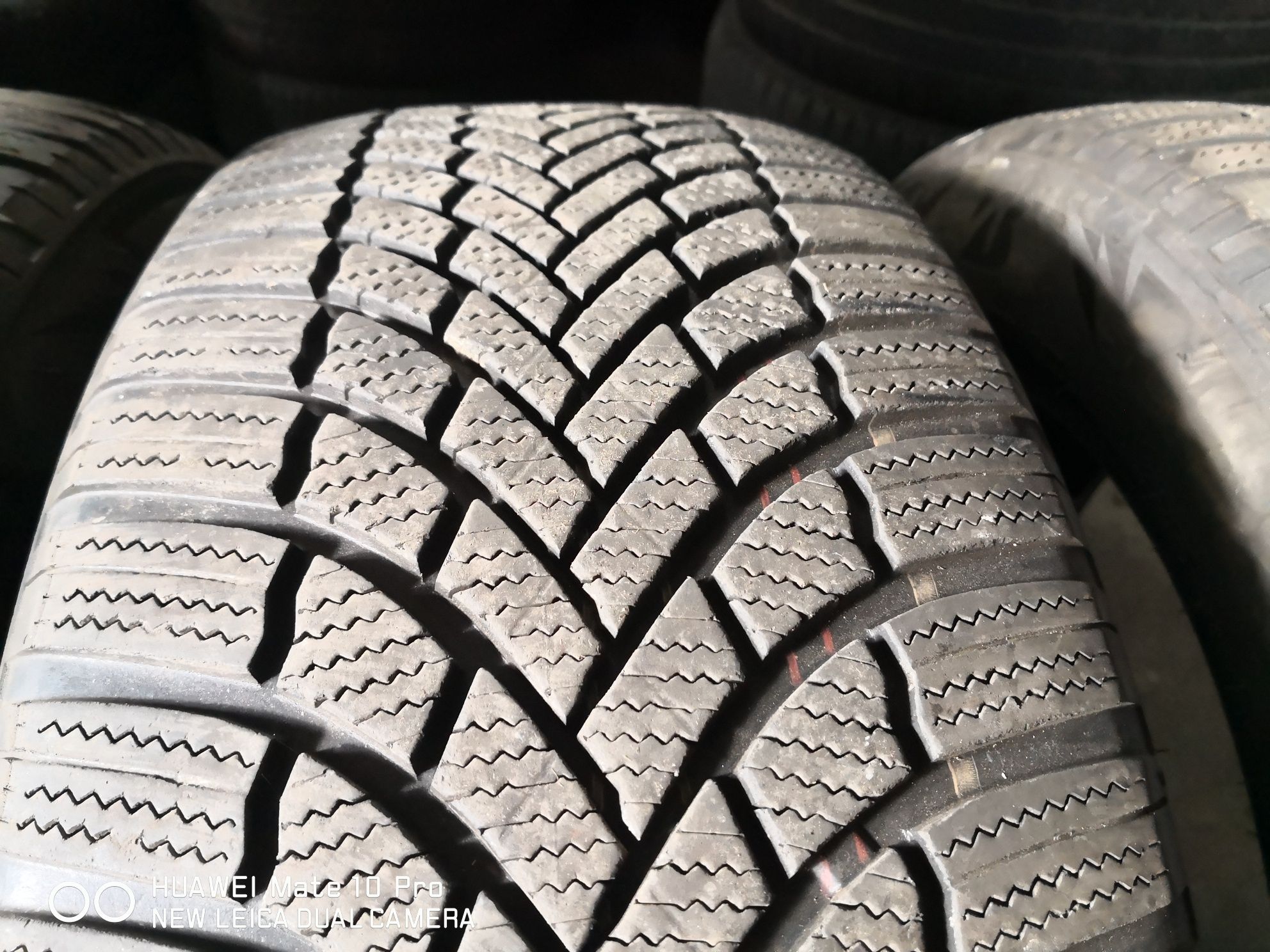 235 55 19 гуми 19 цола гуми като нови Bridgestone dot 20